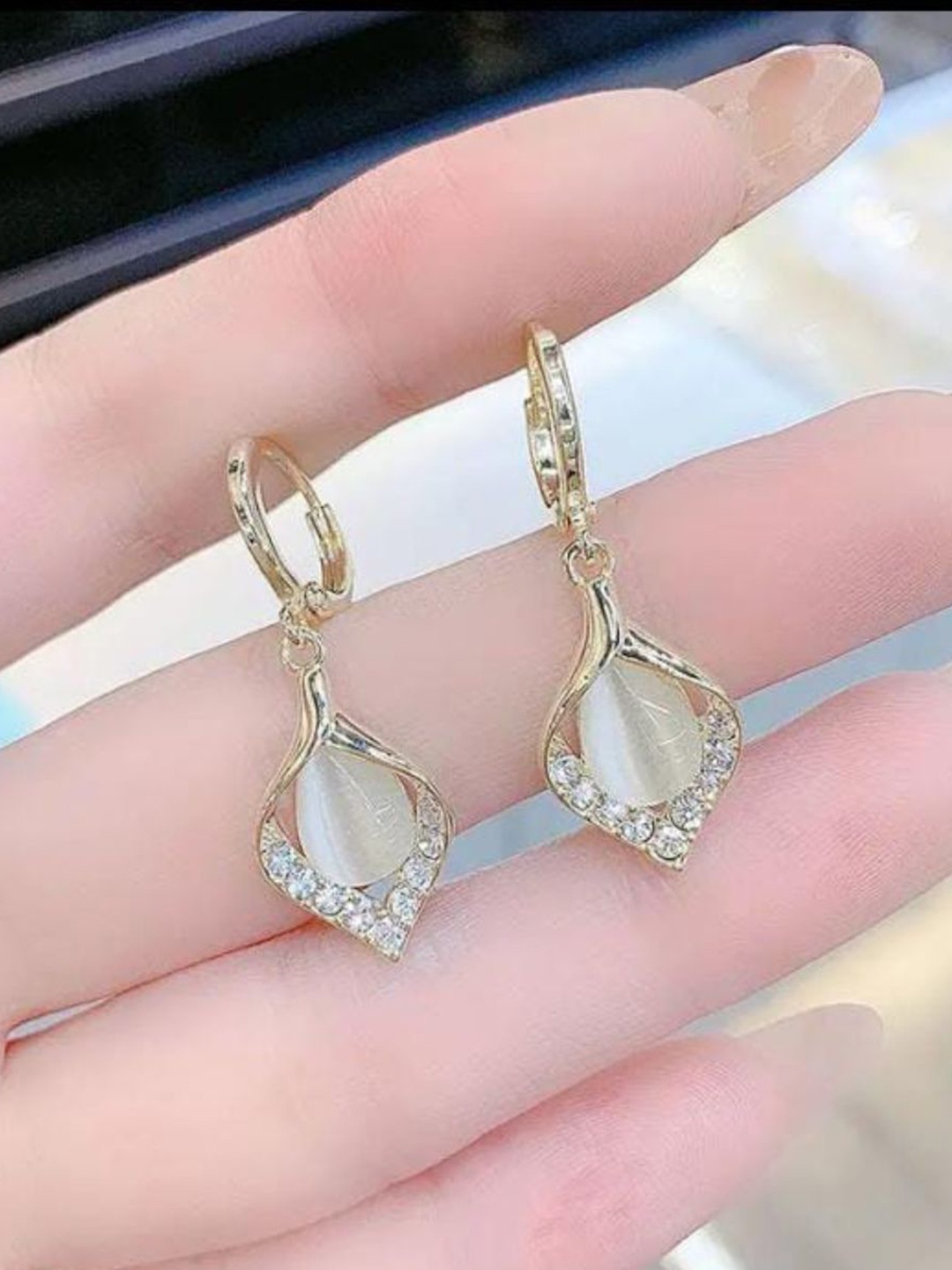 

CareDone Gold Plated Artificial Beads Studded Contemporary Drop Earrings