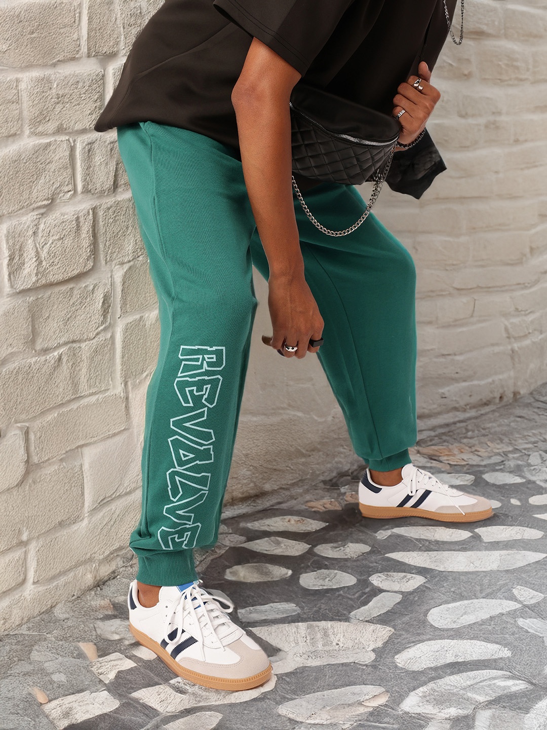

Kook N Keech Men Urban Edge Printed Baggy Fit Cotton Terry Joggers, Green