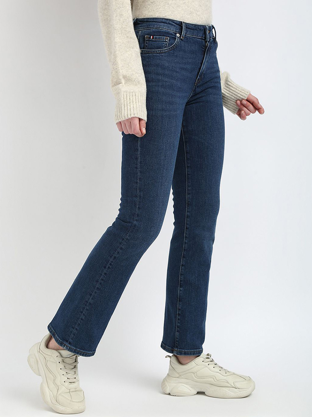 

Tommy Hilfiger Women Bootcut Low Distress Light Fade Jeans, Blue