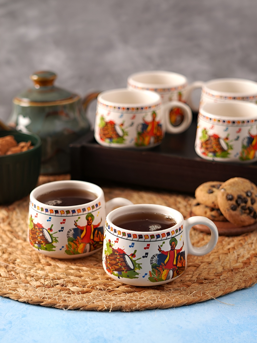 

Aura White & Red 6 Pieces Printed Ceramic Glossy Cups Set of Cups and Mugs 100 ml
