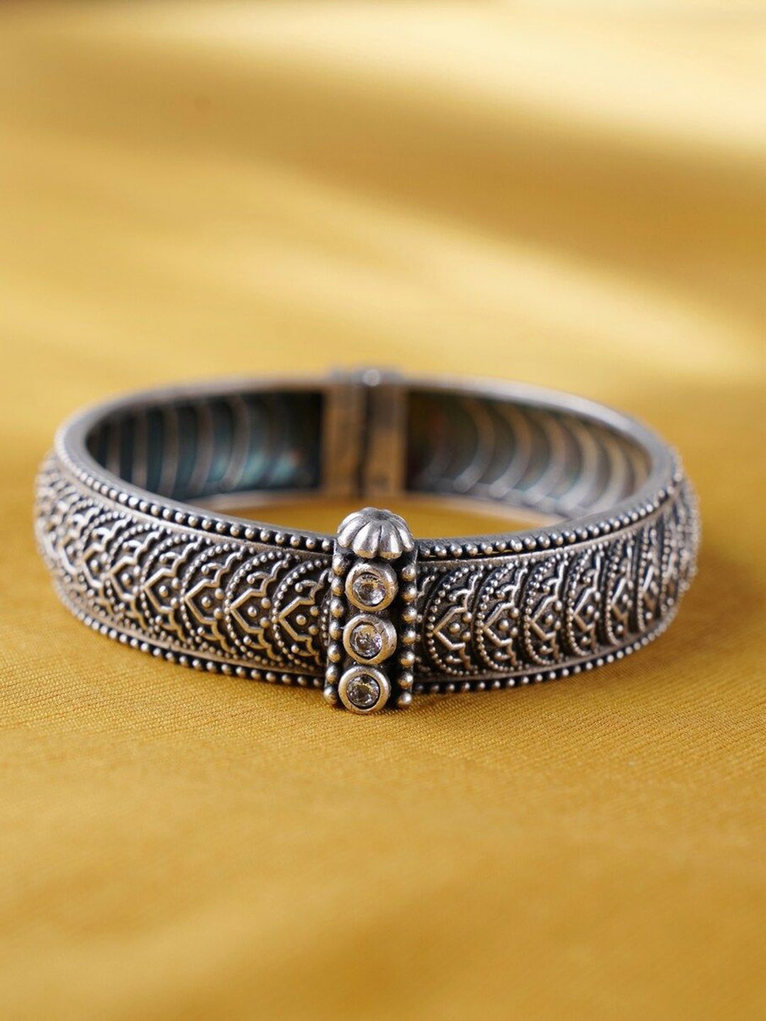 

JAYPORE Stone Studded Oxidised Bangle, Silver