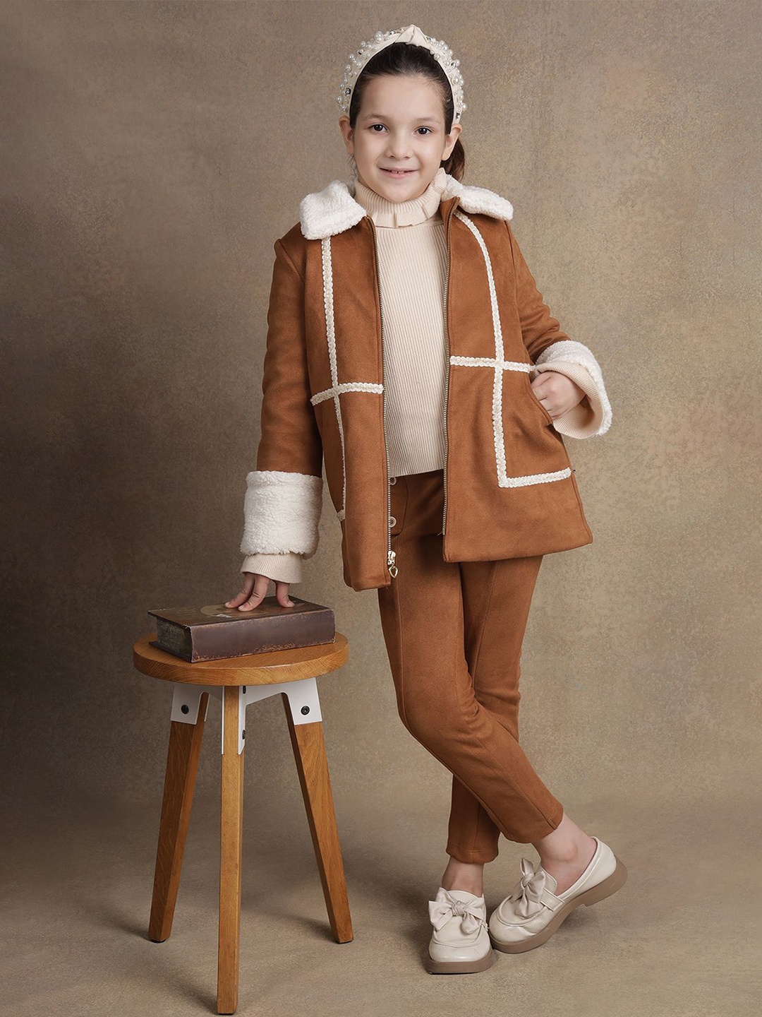 

One Friday Girls Embroidered Overcoats, Coffee brown