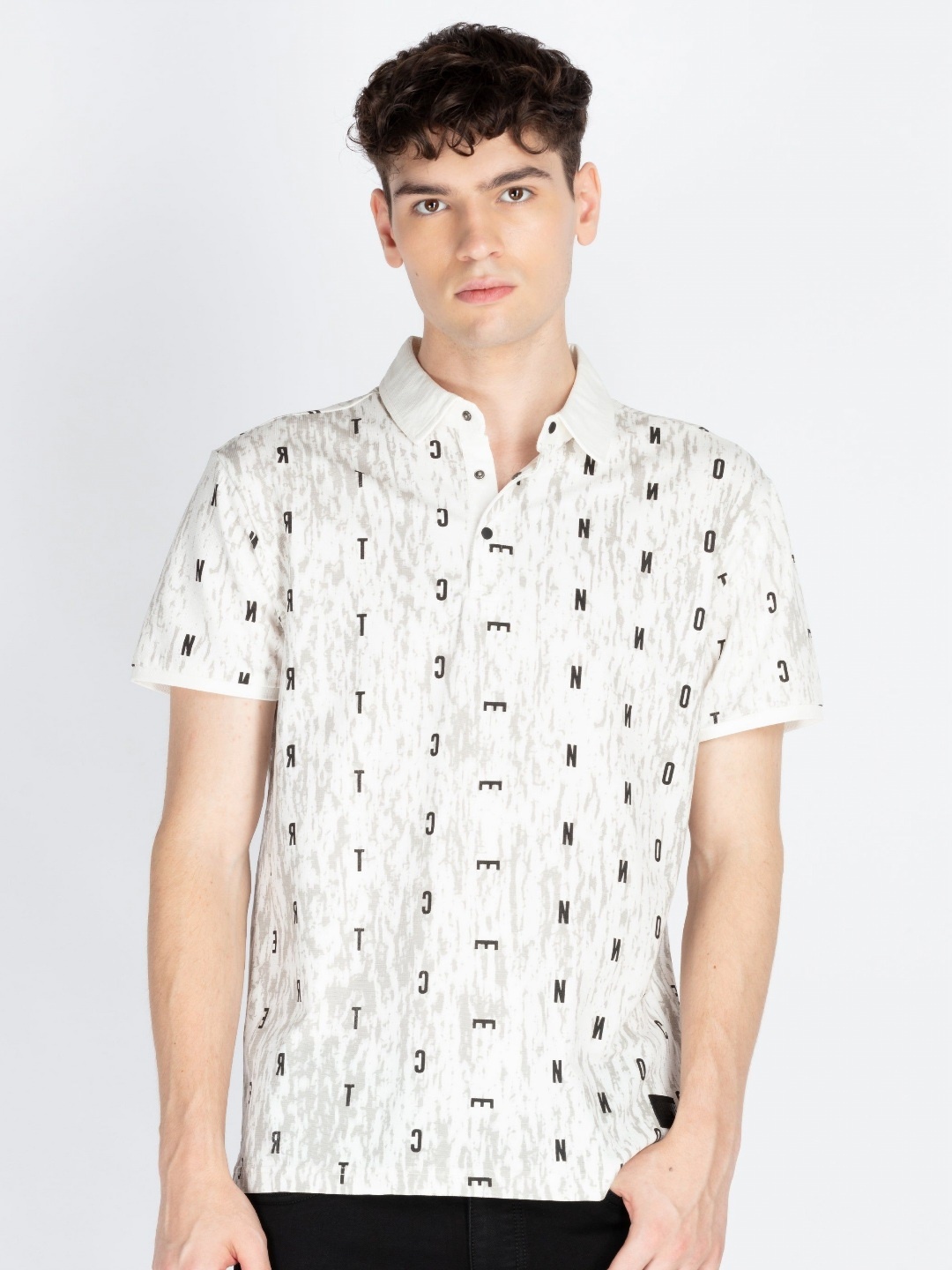 

Status Quo Men Typography Printed Polo Collar T-shirt, Off white