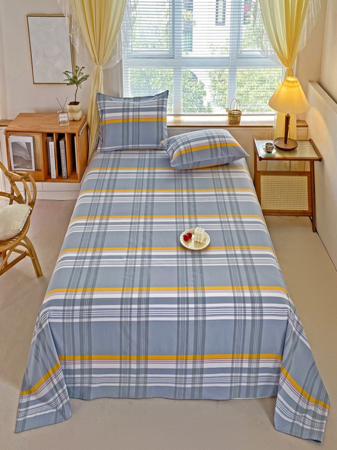

JC HOME Grey Checked Pure Cotton 230 TC Queen Bedsheet 2.3 & 2 m
