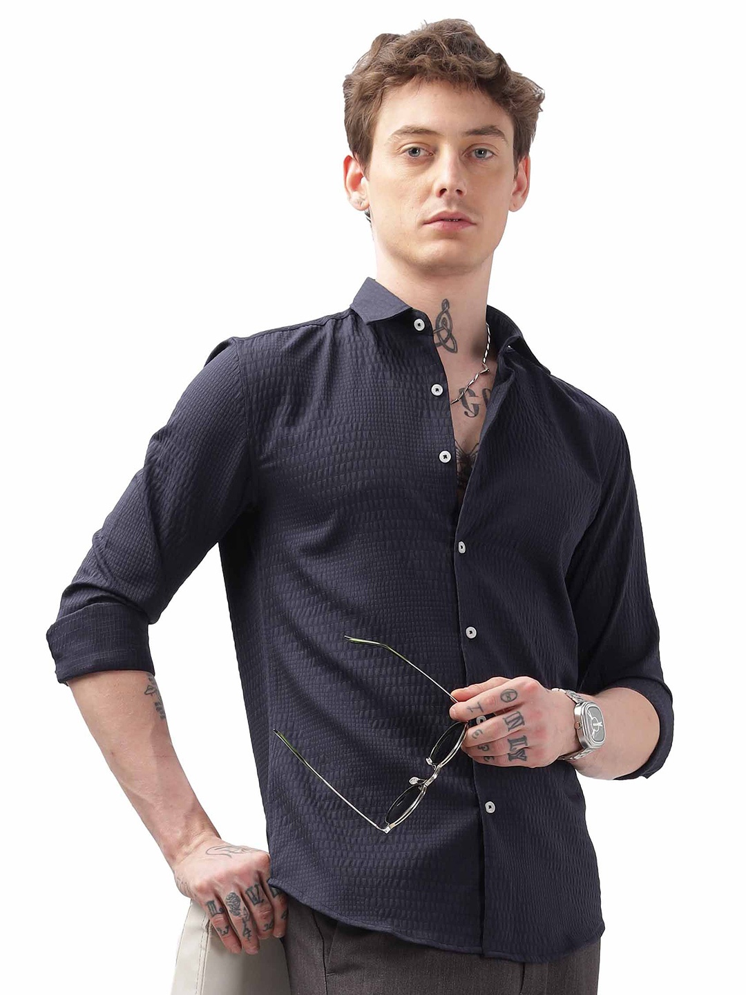 

ilyzly Men Standard Spread Collar Solid Cotton Casual Shirt, Navy blue