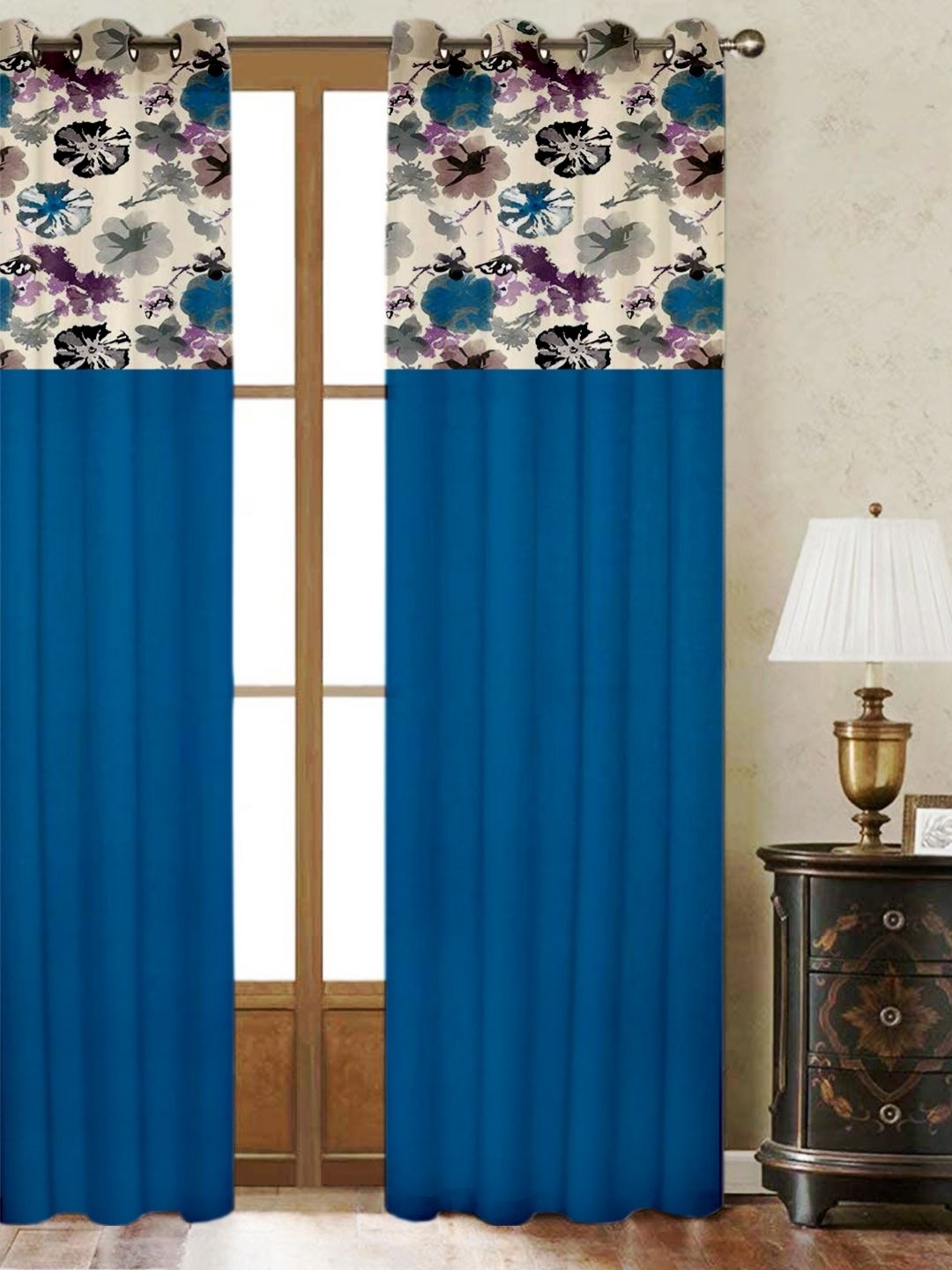

Lushomes Blue & White Floral Door Curtain