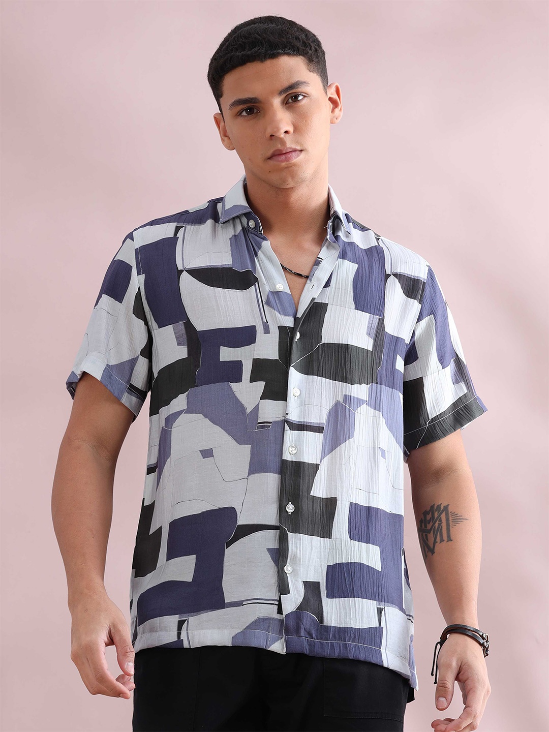 

HOUSE OF MAHNOTS Men Relaxed Spread Collar Abstract Printed Casual Shirt, Grey