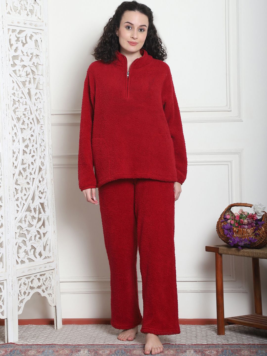 

Kanvin Women Night suit, Red