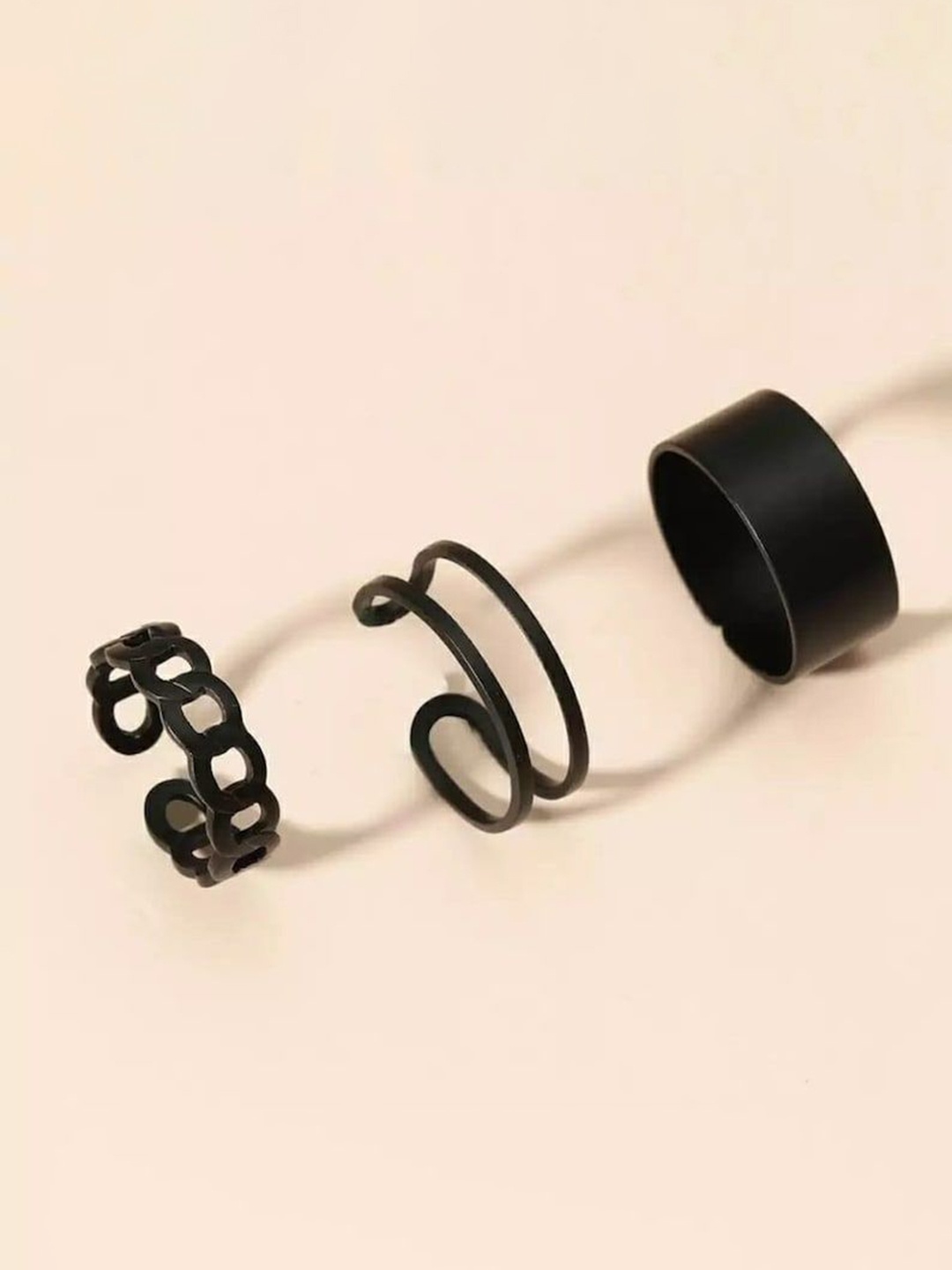 

YU FASHIONS Set Of 3 Vintage Stainless Steel Finger Ring, Black