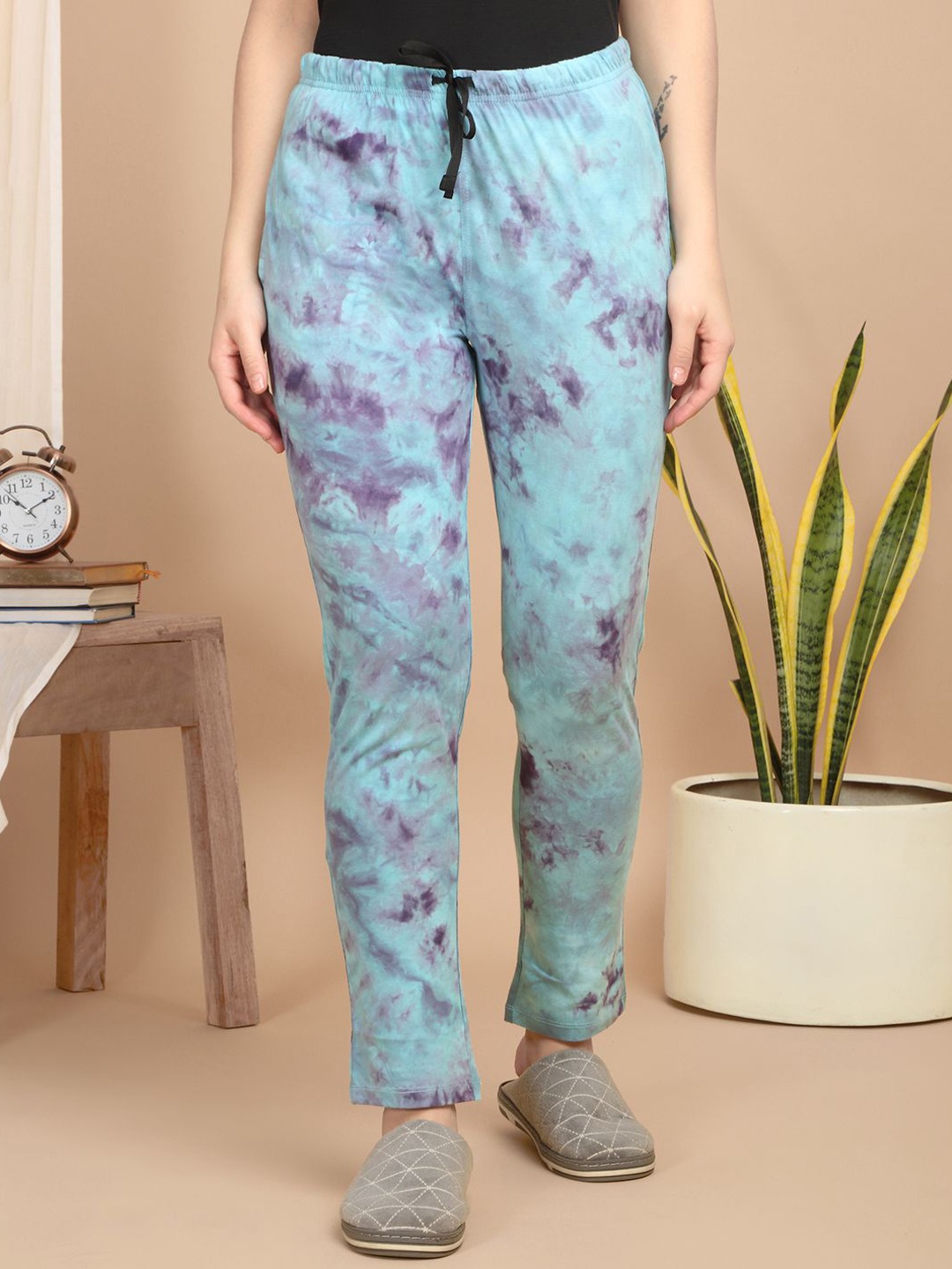 

Sweet Dreams Women Tie-Dye Mid-Rise Straight Lounge Pants, Blue