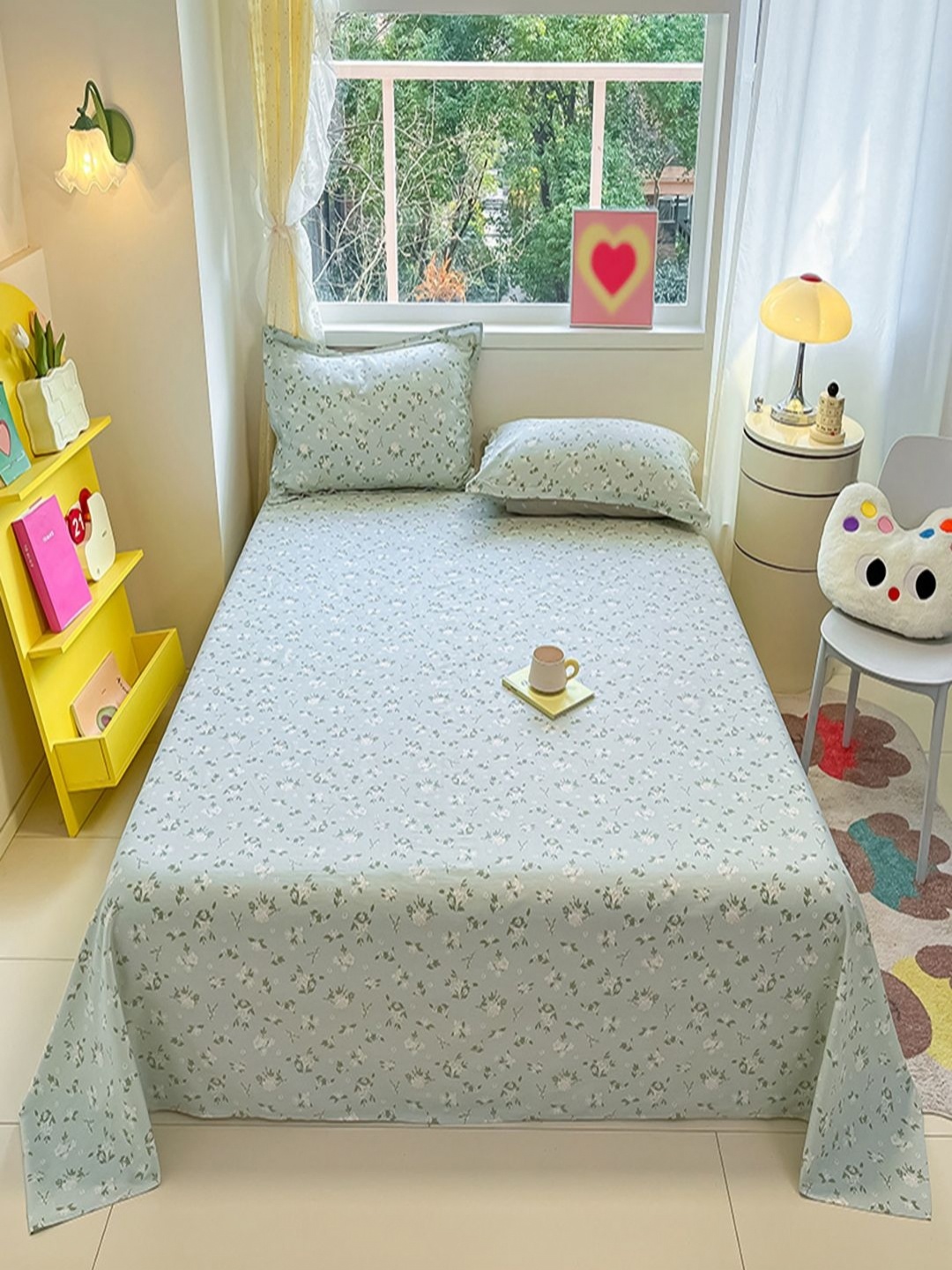 

JC HOME Blue & White Floral Pure Cotton 220 TC King Bedsheet Set 2.30 m x 2.50 m
