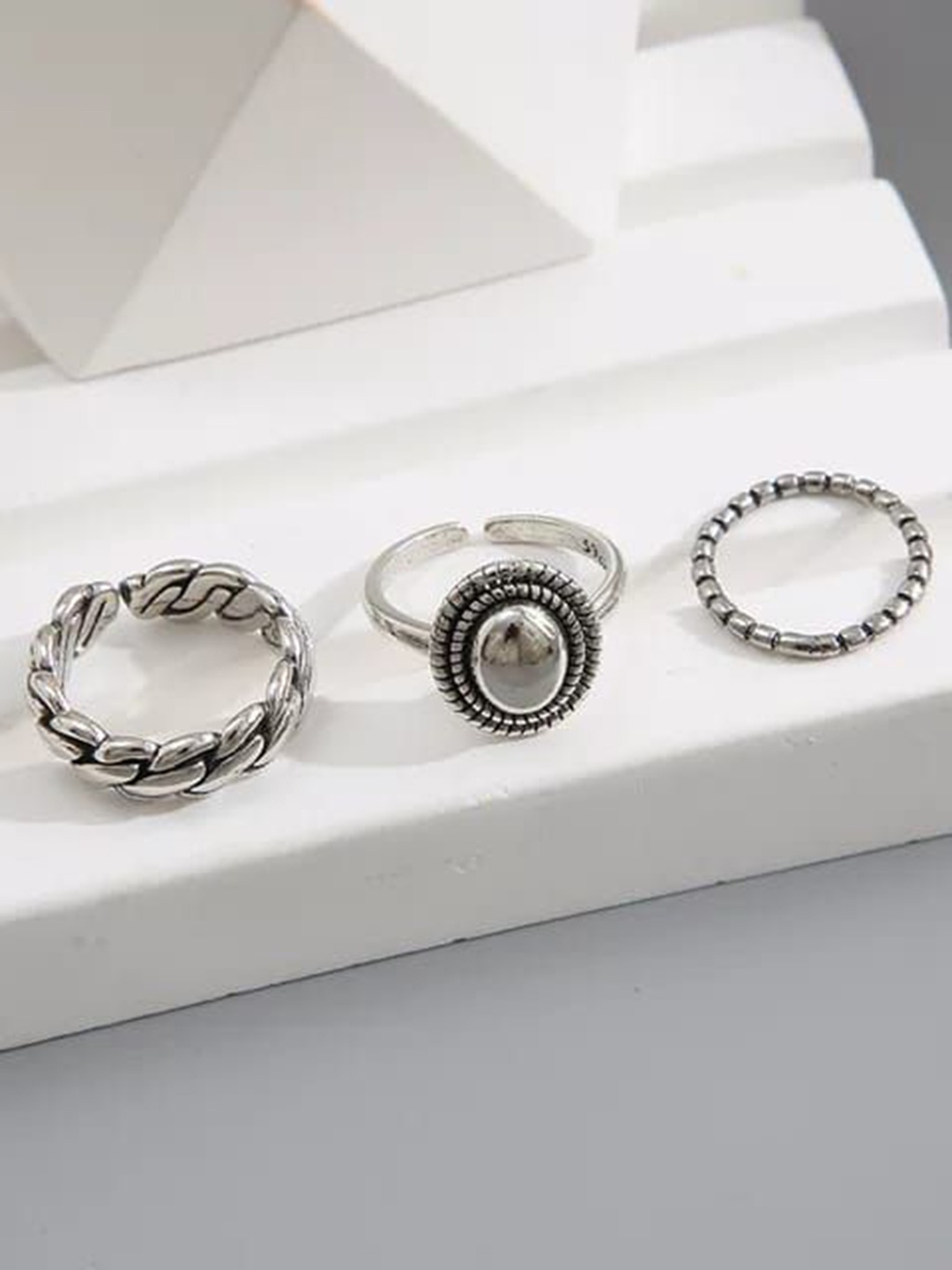 

YU FASHIONS Set Of 3 Silver Plated Stainless Steel Finger Ring