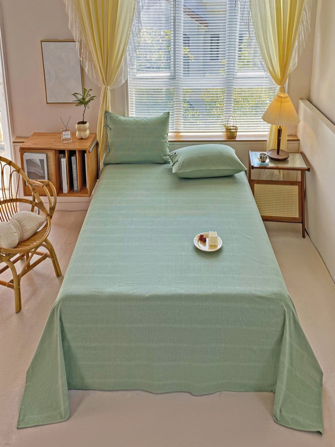 

JC HOME Green Striped Pure Cotton 230 TC Queen Bedsheet Set 2 m x 2.30 m