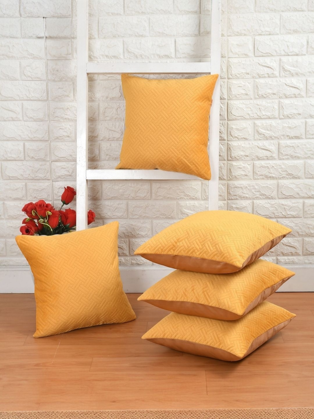 

BIGGER FISH Yellow 5 Pieces Geometric Textured Velvet Square Cushion Covers