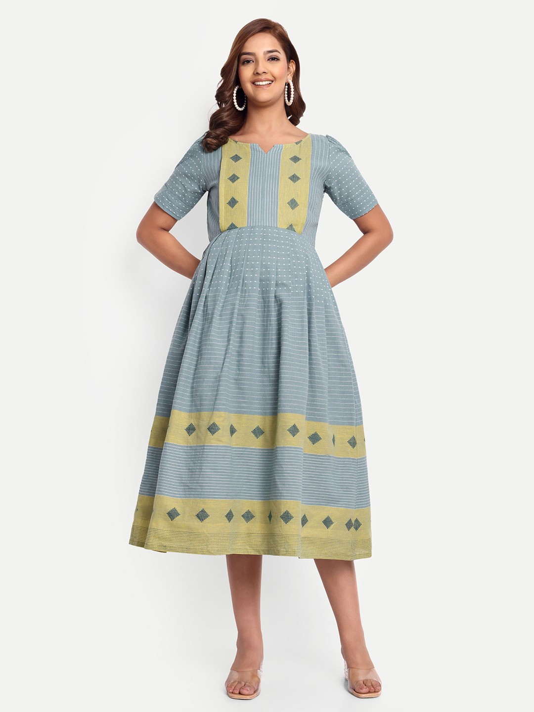

THOTTIL Women Ethnic Motifs Printed Maternity Cotton Fit & Flare Midi Dress, Grey