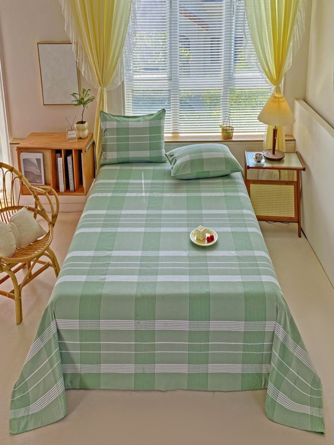 

JC HOME Green & White Geometric Cotton 230 TC King Bedsheet Set-2.5 m x 2.5 m
