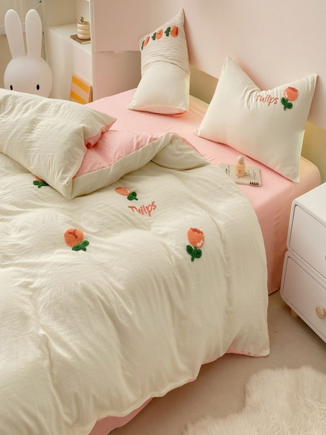 

JC HOME Pink & Green Floral Polycotton 3 Piece Double Queen Regular Bedding Set