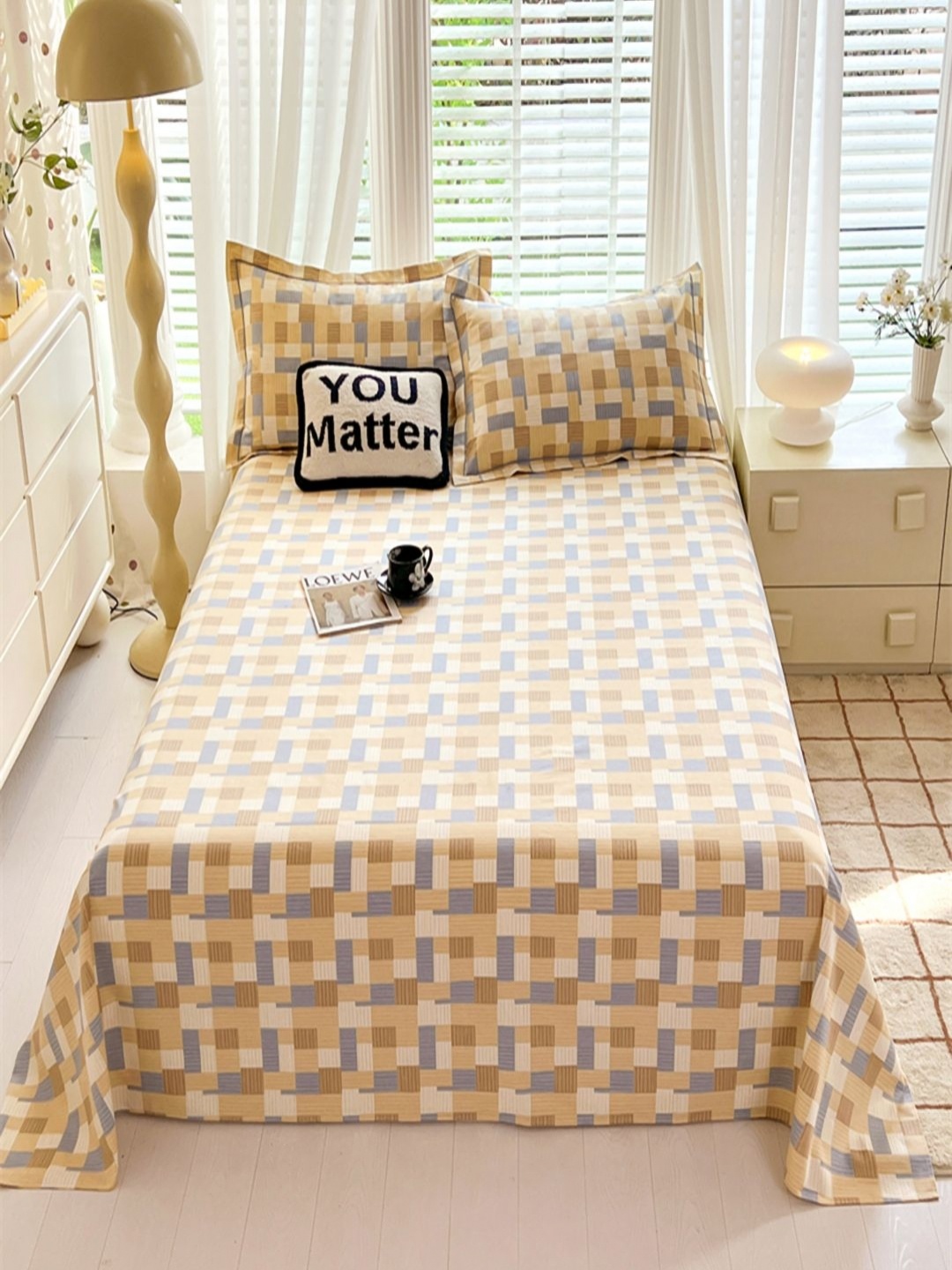 

JC HOME Brown & Blue Geometric Queen Bedsheet with 2 Pillow Covers