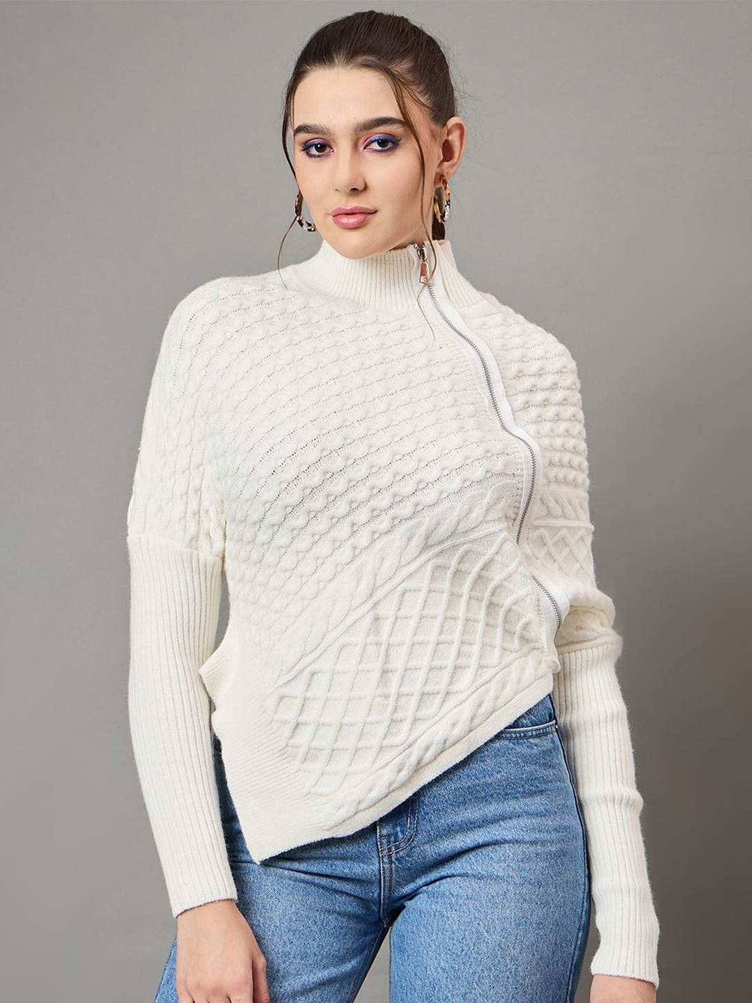 

KASMA Women Self-Design Woollen Zipped Turtle Neck Poncho, White