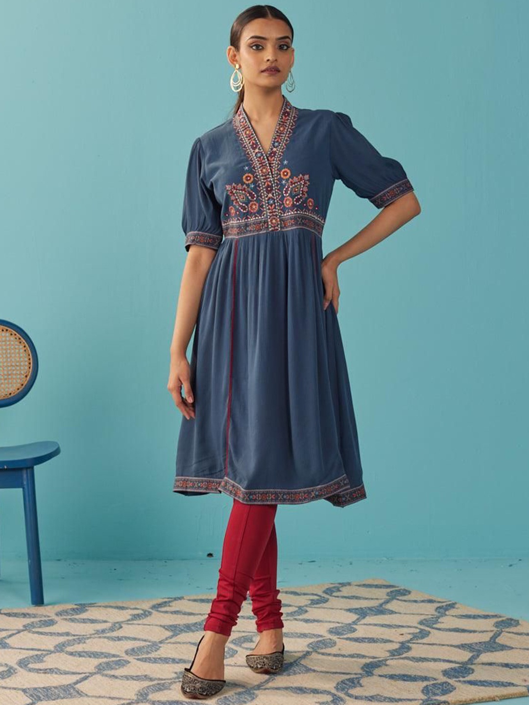 

Lakshita Floral Embroidered Thread Work V-Neck Puff Sleeves A-Line Kurta, Blue