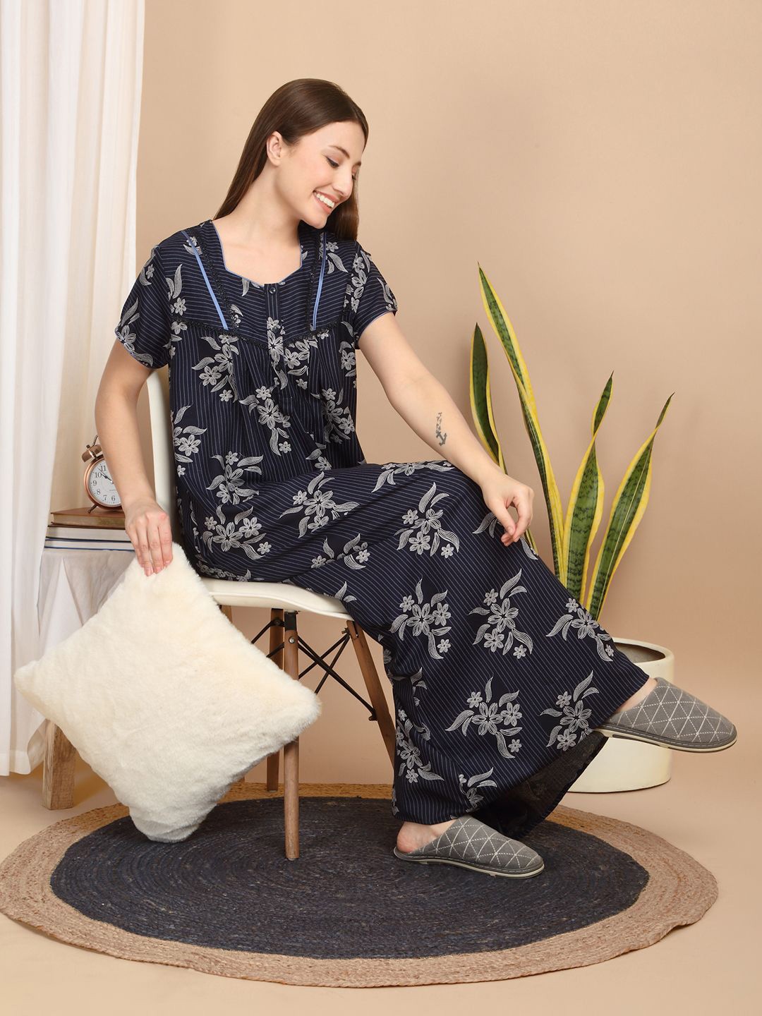 

Sweet Dreams Women Floral Printed Pure Cotton Maxi Nightdress, Navy blue