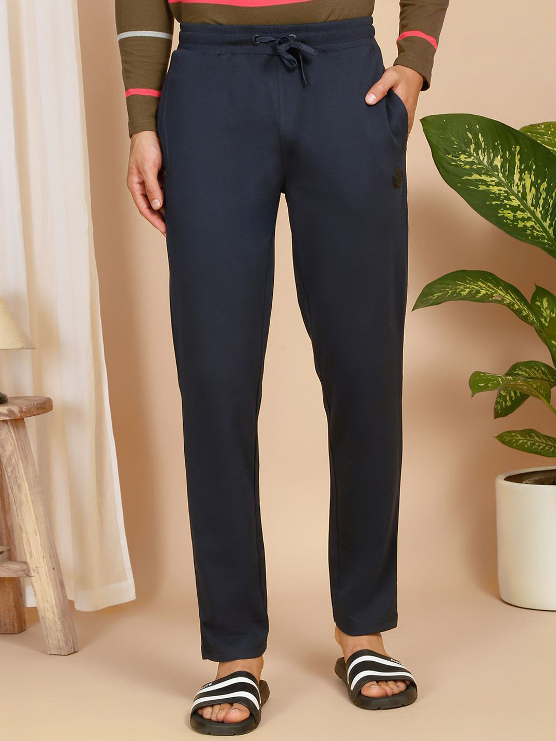 

Sweet Dreams Men Mid-Rise Cotton Track Pants, Navy blue