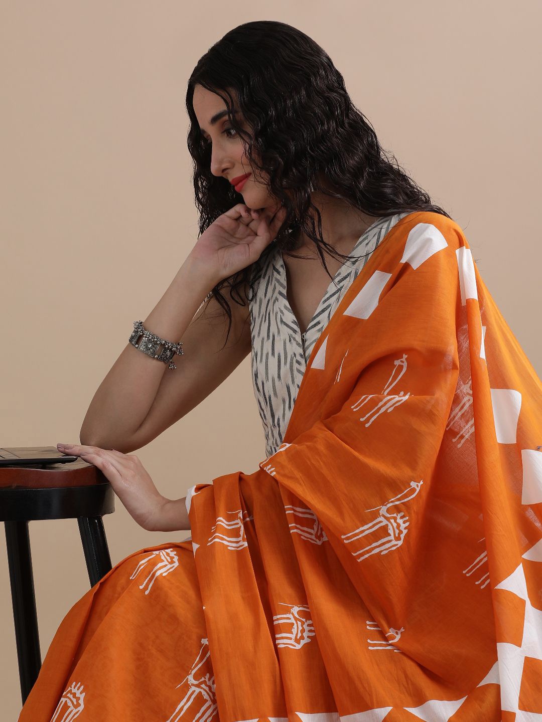 

Jaipur Kurti Printed Pure Cotton Saree, Orange