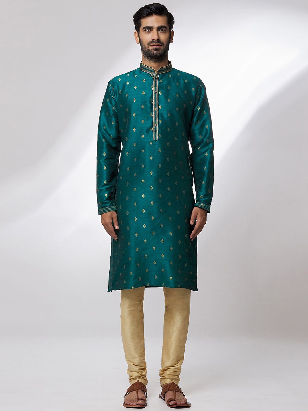 

Samyukta Singhania Ethnic Motifs Woven Design Mandarin Collar Straight Kurta With Churidar, Green