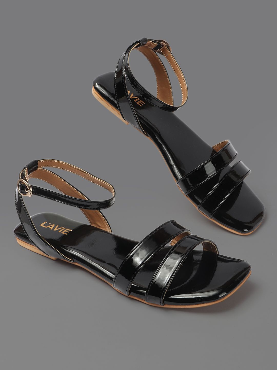 

Lavie Women Open Toe Flats, Black