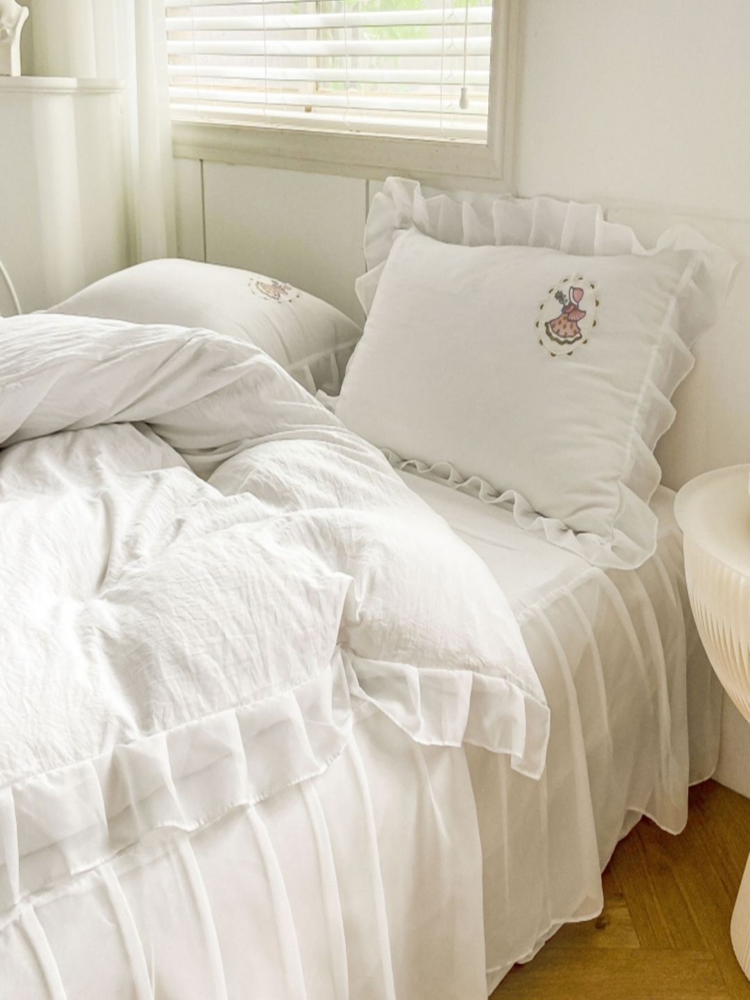 

JC HOME White Solid 3 Piece Double Queen Regular Bedding Set