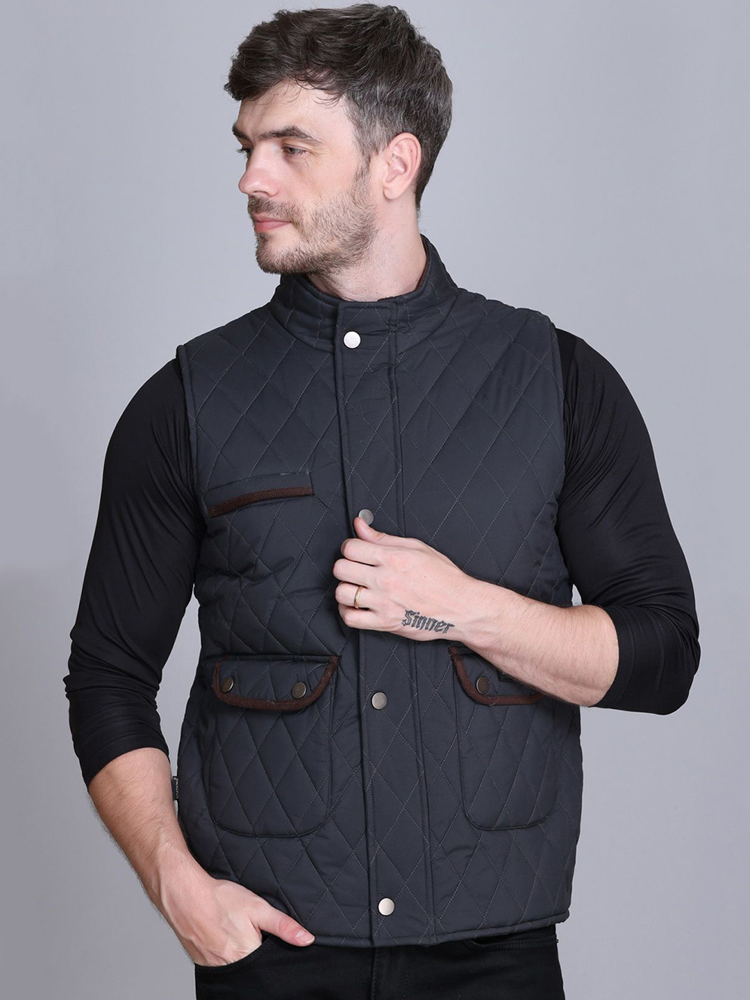 

Roadking Men Mock Collar Solid Casual Quilted Jacket, Charcoal