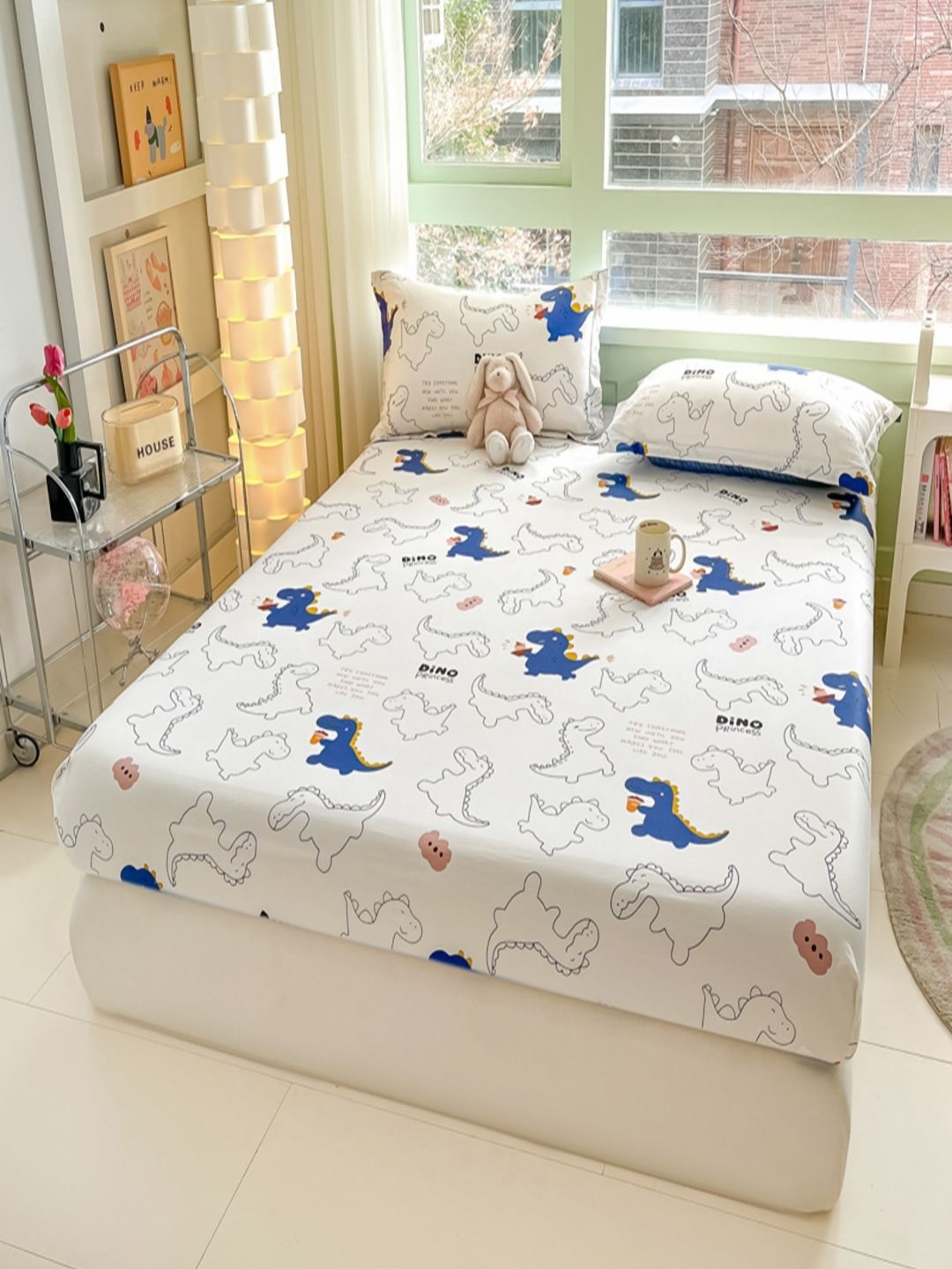 

JC HOME White & Blue Printed 220TC Pure Cotton King Fitted Bedsheet Set 2.00 m x 1.80 m