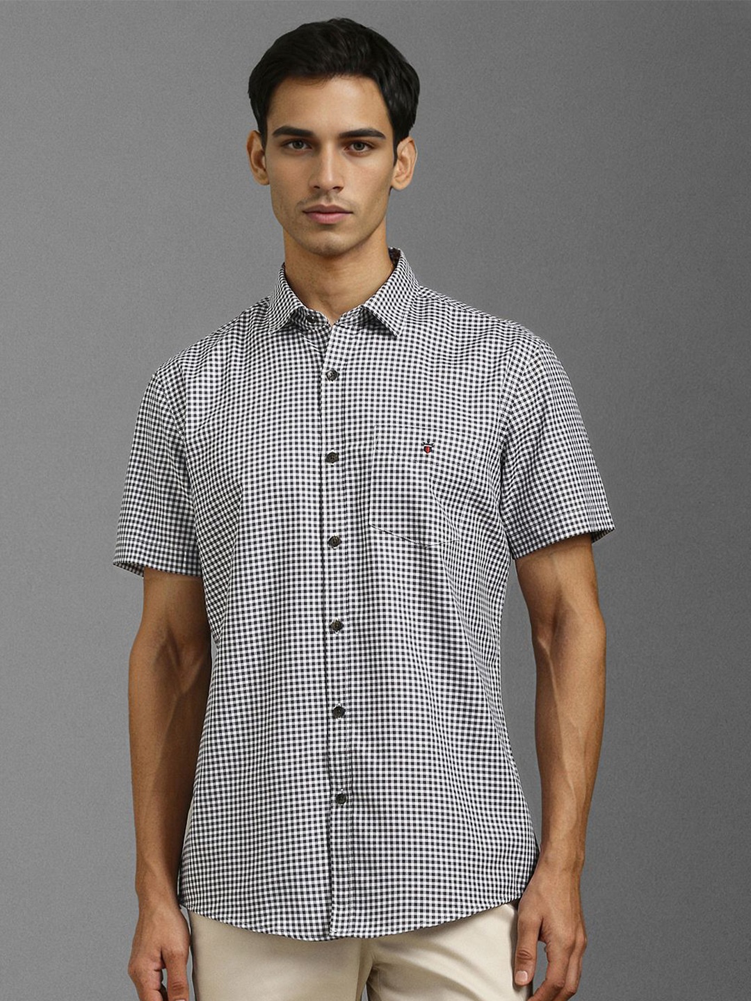 

Louis Philippe Sport Men Slim Fit Opaque Checked Casual Shirt, Grey