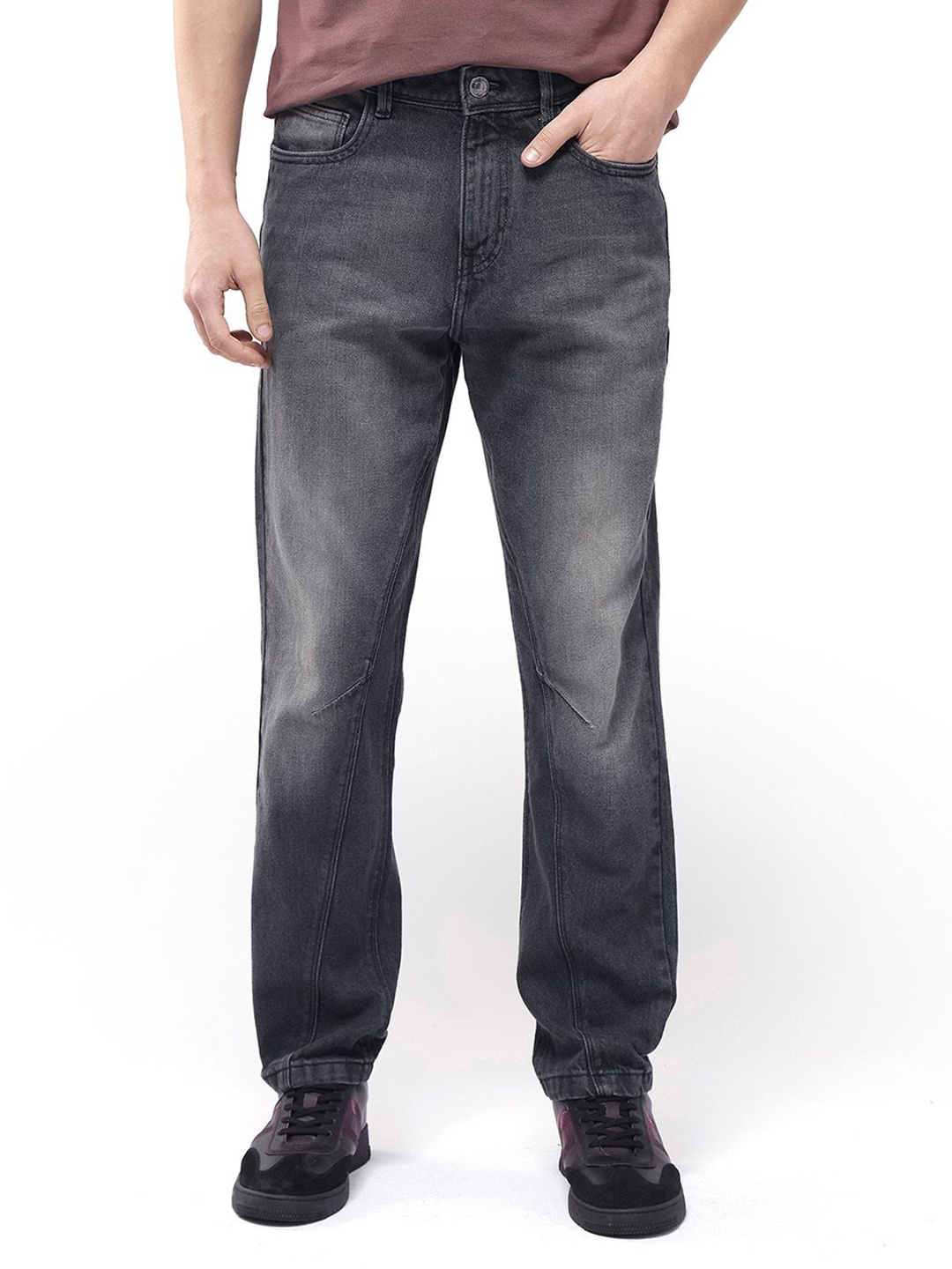 

RARE RABBIT Men Comfort Mid-Rise Light Fade Stretchable Jeans, Grey