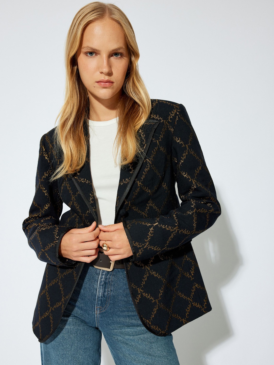 

Koton Women Tailored Jacket, Navy blue