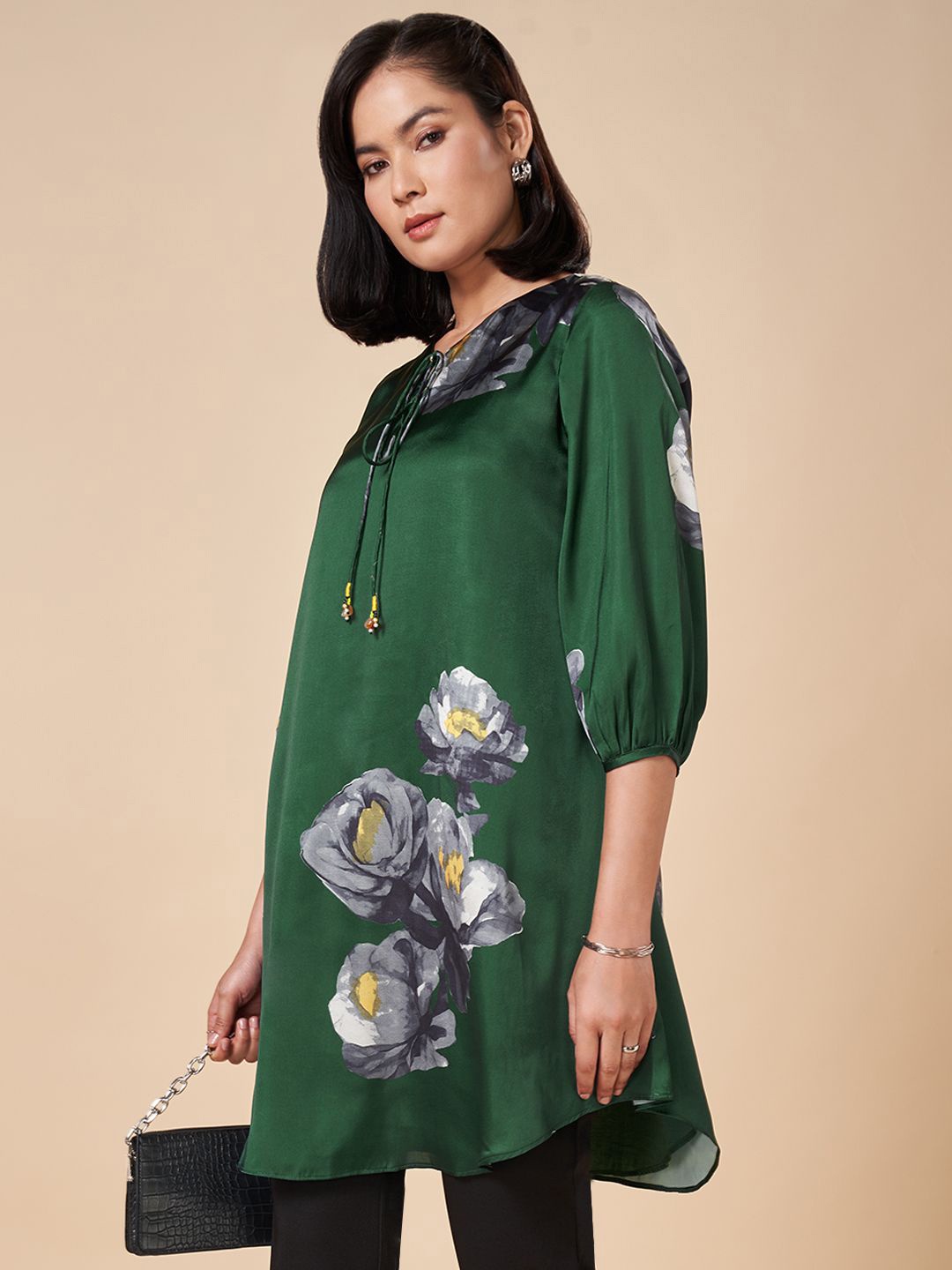 

Marigold Lane Women Printed Round Neck Tunic, Green