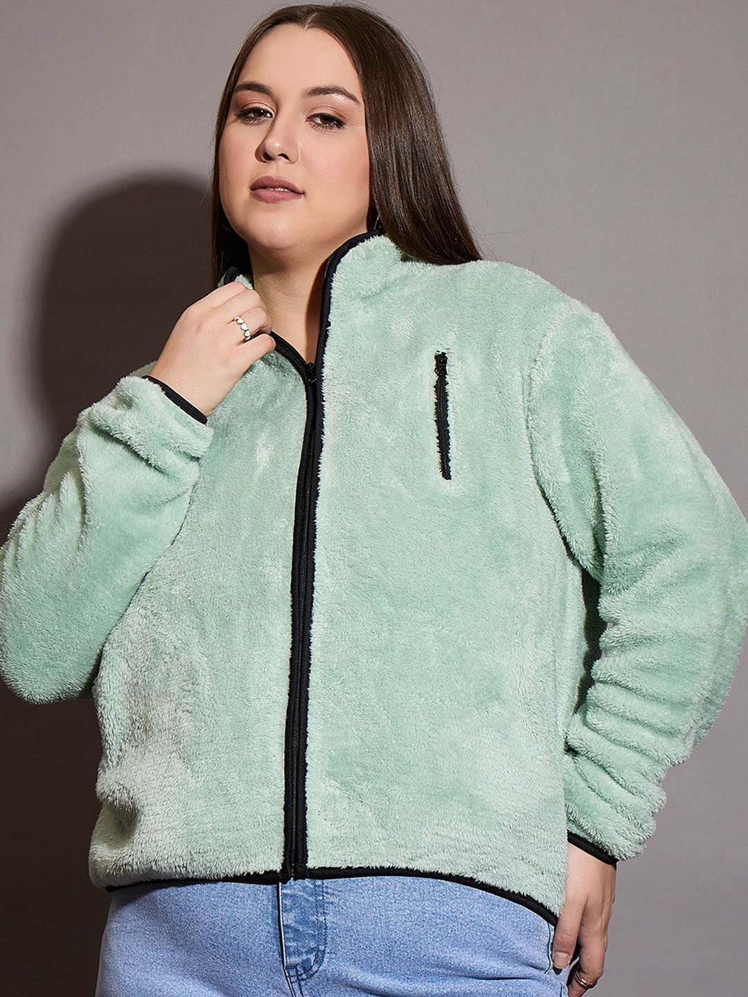 

SASSAFRAS Curve Women Mock Collar Self Design Faux Fur Plus Size Casual Tailored Jacket, Green