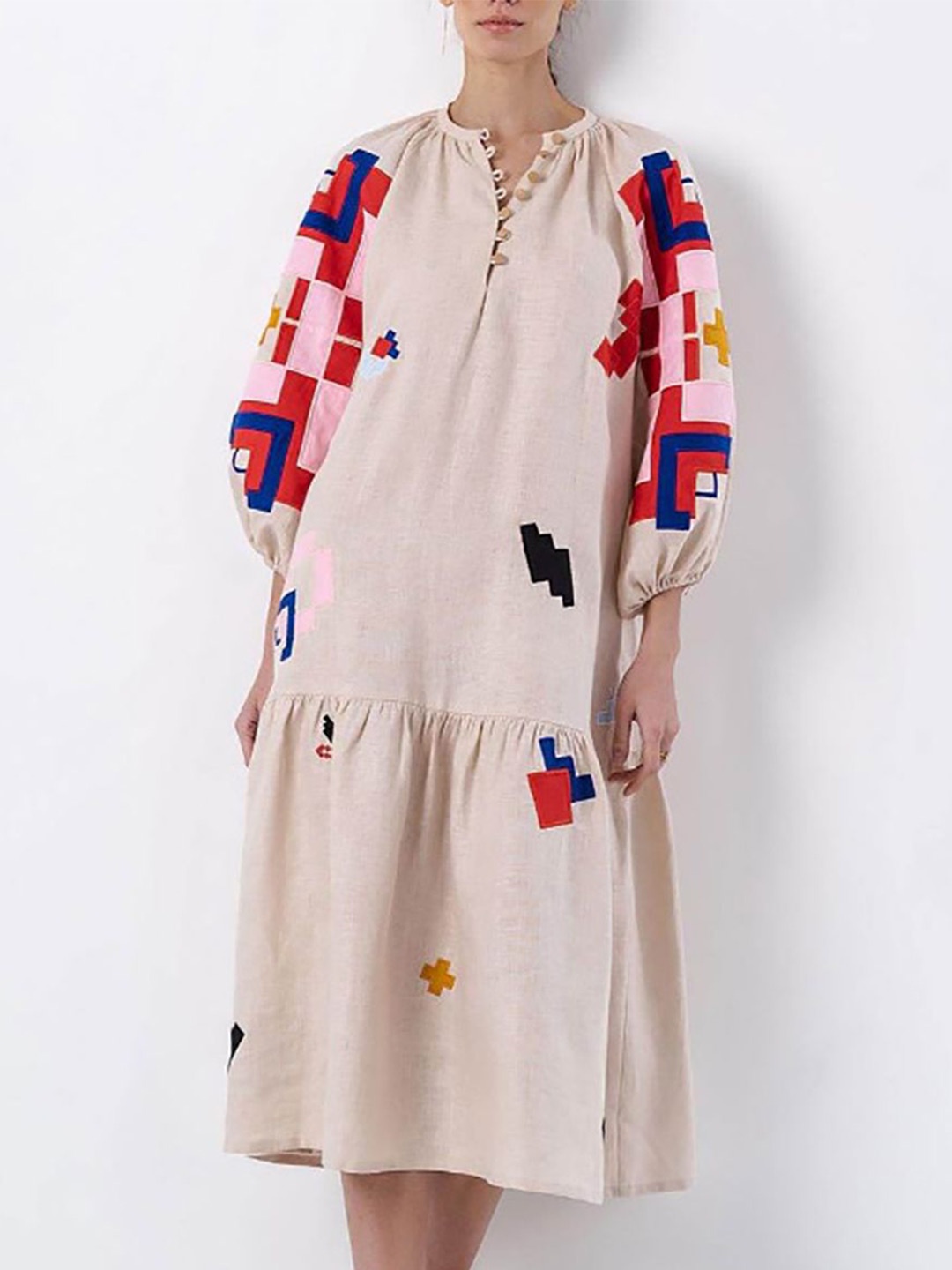 

StyleCast x Revolte Women Colourblocked Puff Sleeve Empire Midi Dress, Beige