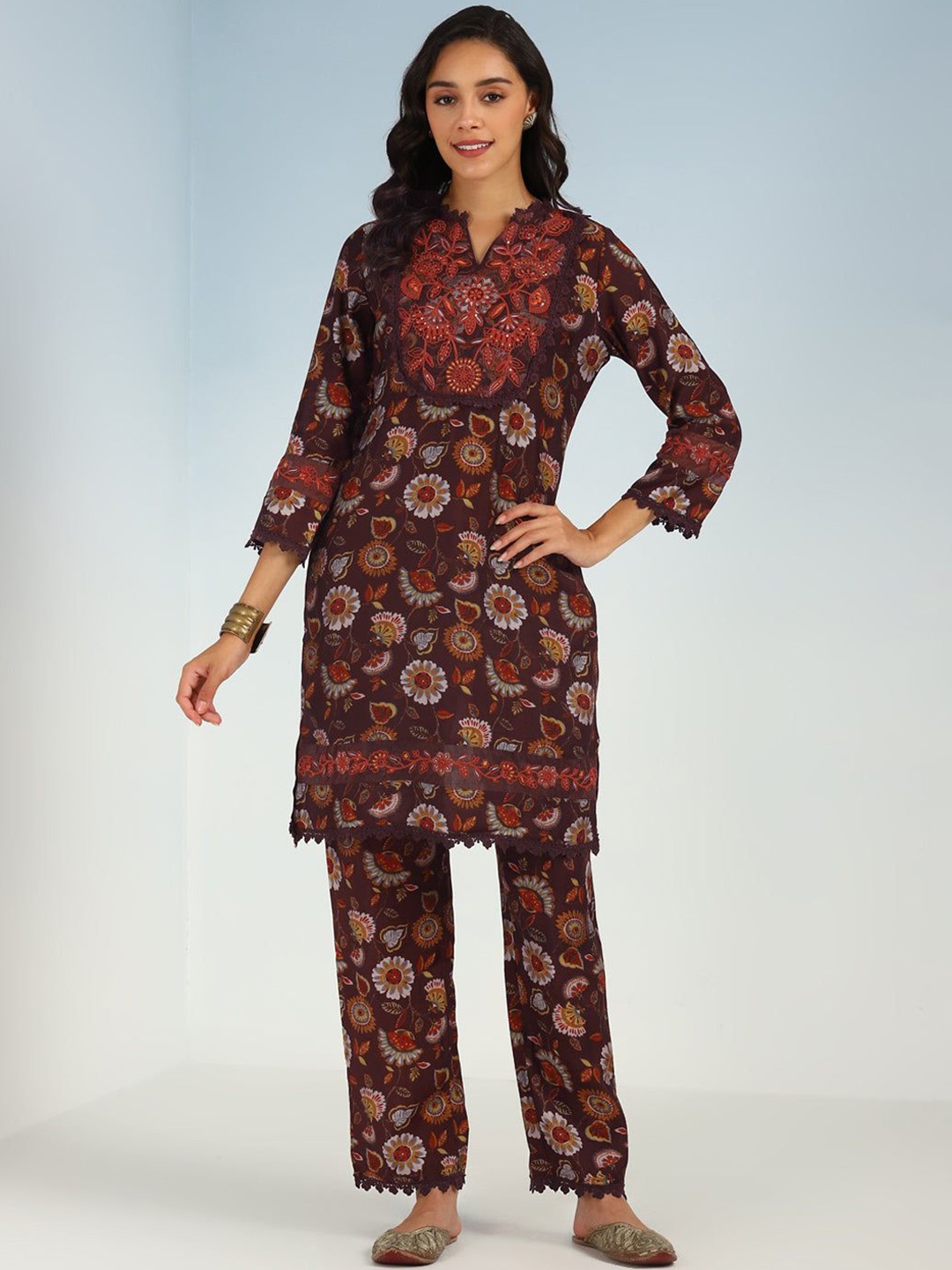 

Lakshita Floral Printed Thread Work Chanderi Cotton Kurta with Trouser, Maroon