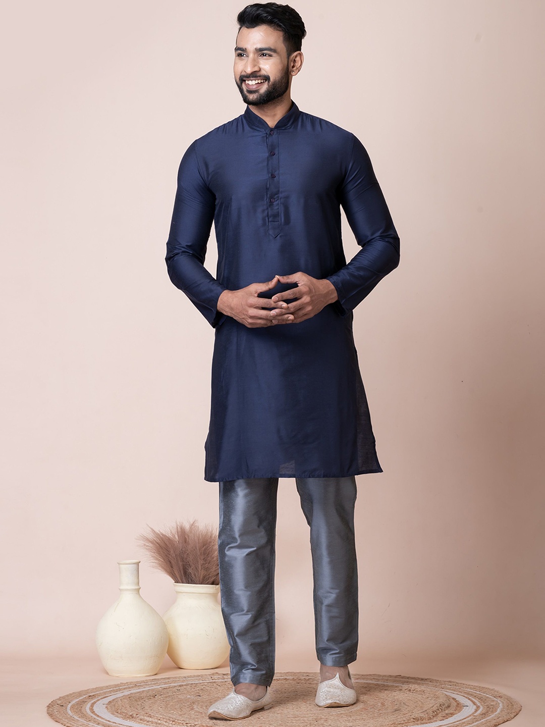 

HERE&NOW Navy Blue Mandarin Collar Long Sleeves Regular Straight Kurta