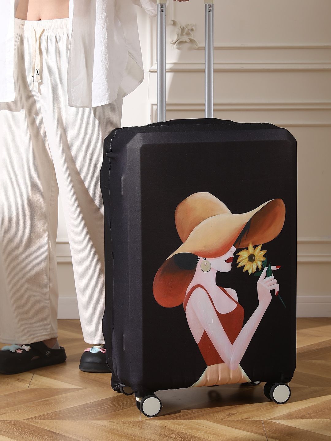

HOKIPO Graphic Black Elegant Lady Printed Small Trolley Suitcase Cover