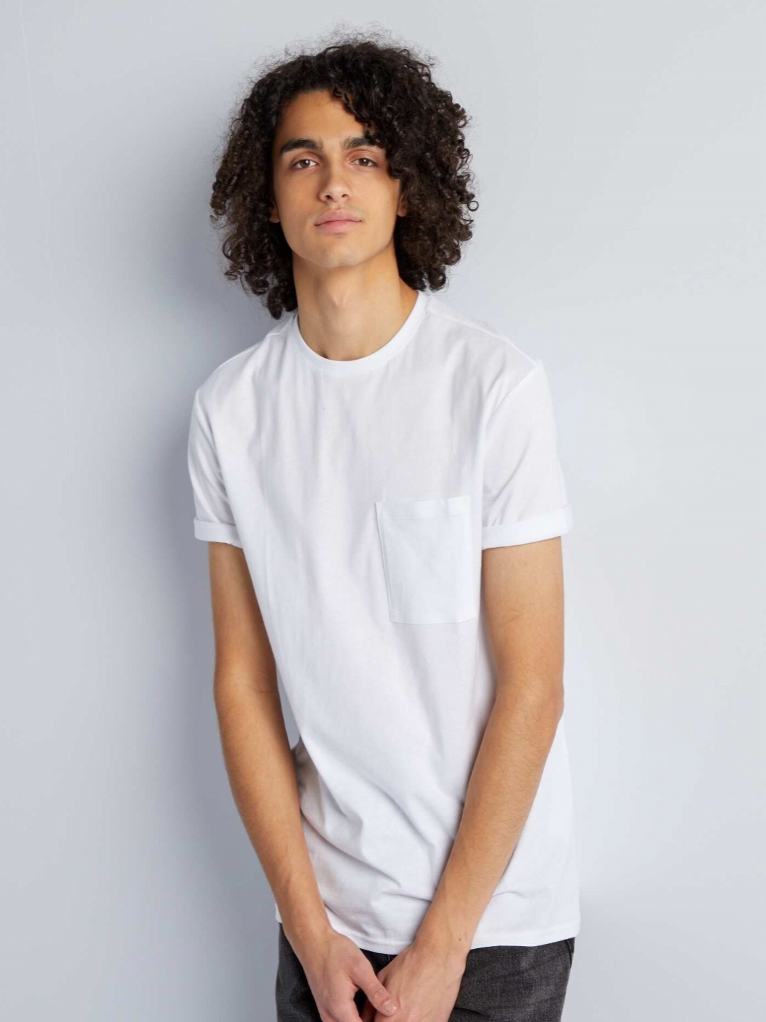 

KIABI Men Solid Round Neck Cotton T-shirt, White