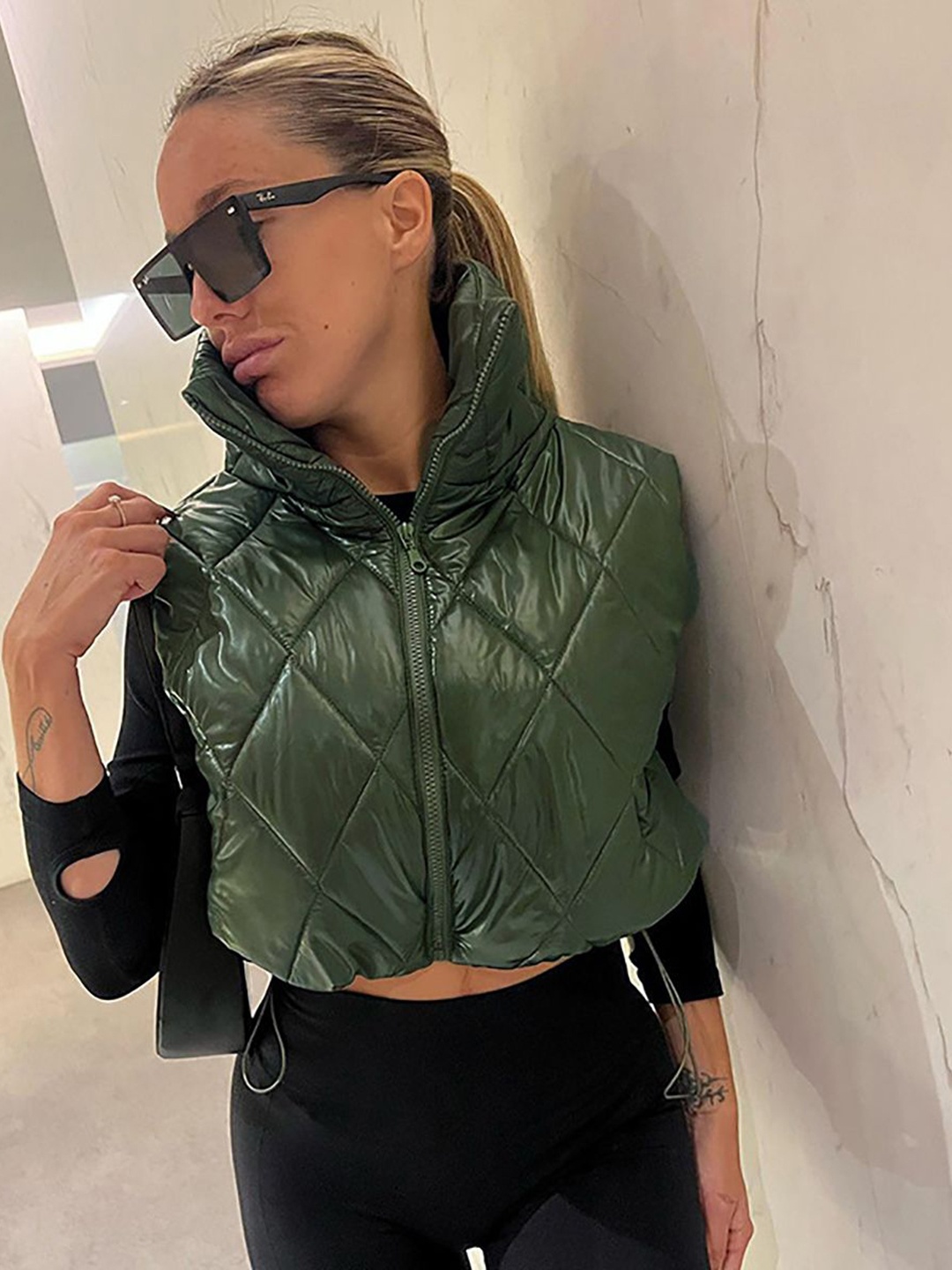 

StyleCast x Revolte Green Quilted Hooded Jacket