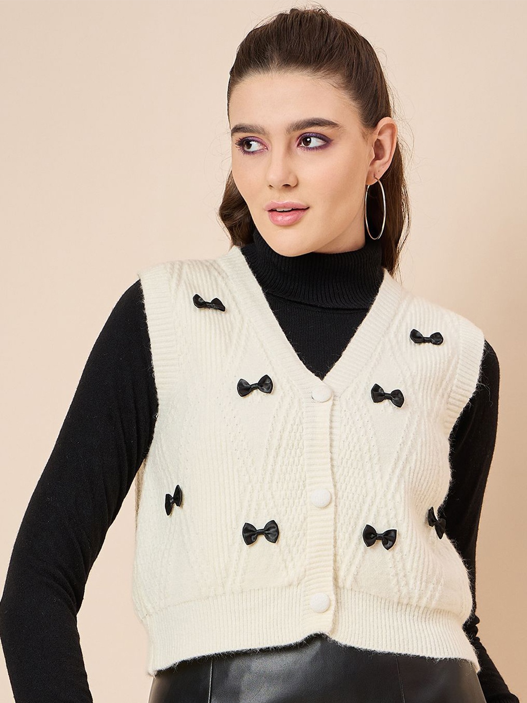 

KASMA Women Self Design Quirky Woollen V-neck Crop Cardigan, White