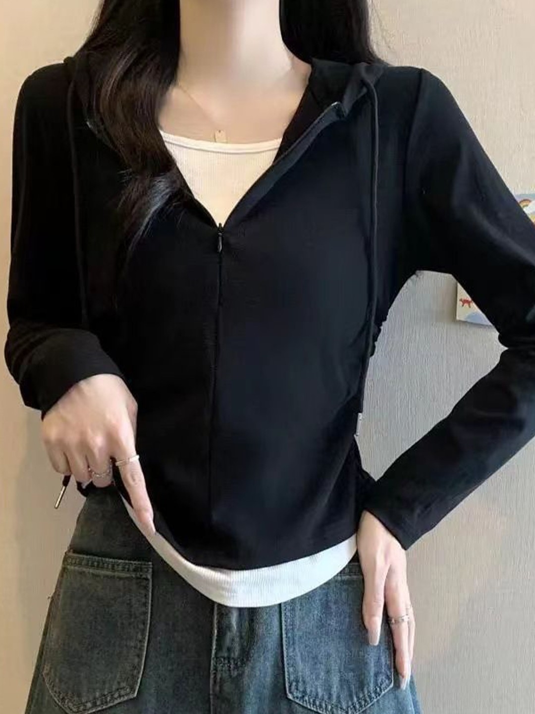 

StyleCast x Revolte Women Hooded Regular Top, Black