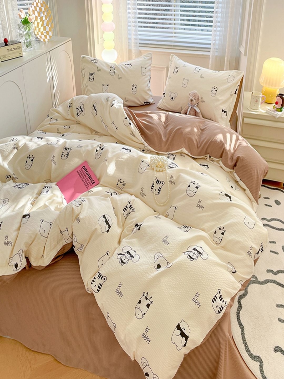 

JC HOME Brown & White Cartoon Characters Polycotton 3 Piece Single Regular Bedding Set