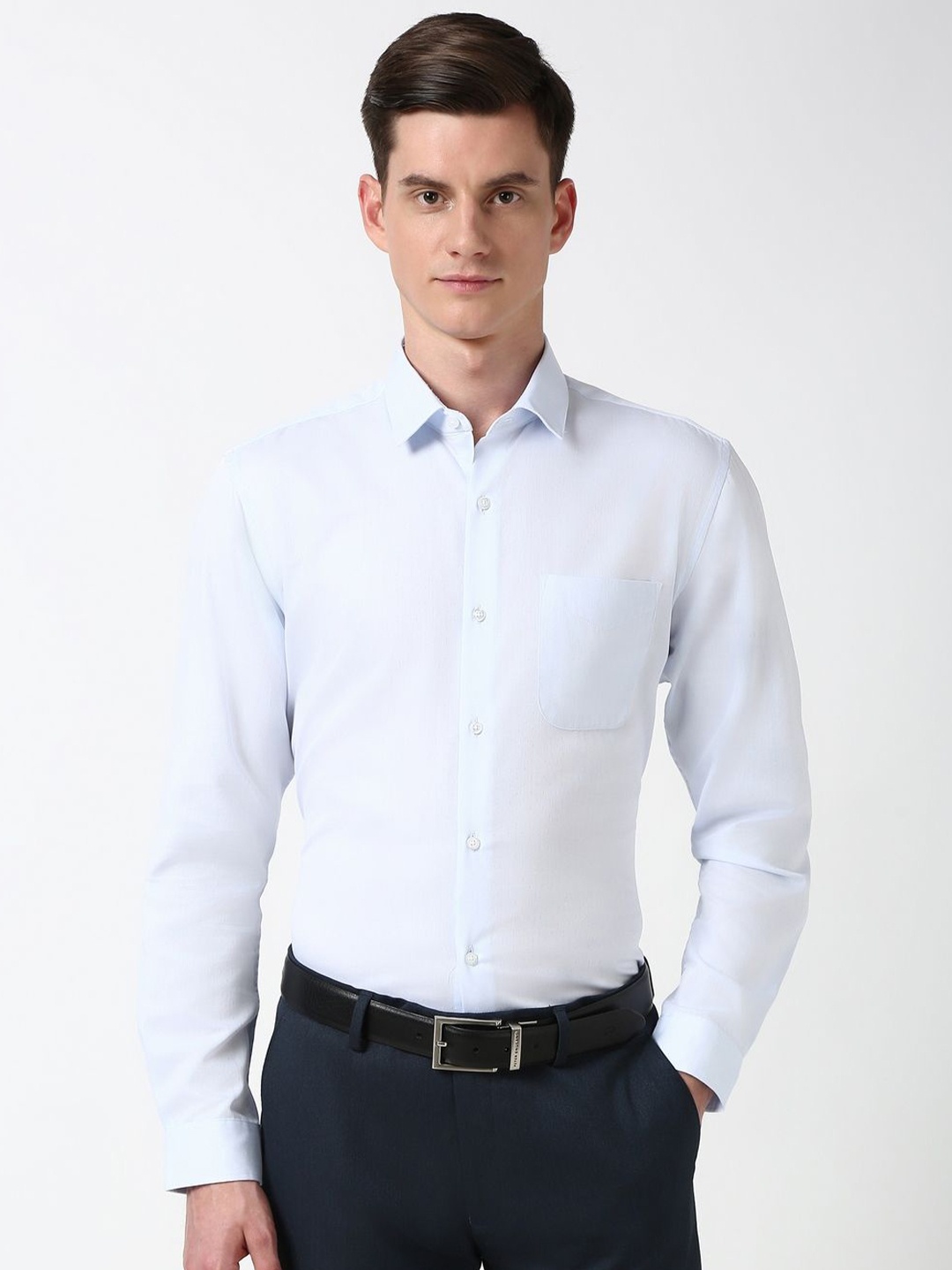 

Peter England Men Spread Collar Solid Cotton Casual Shirt, White