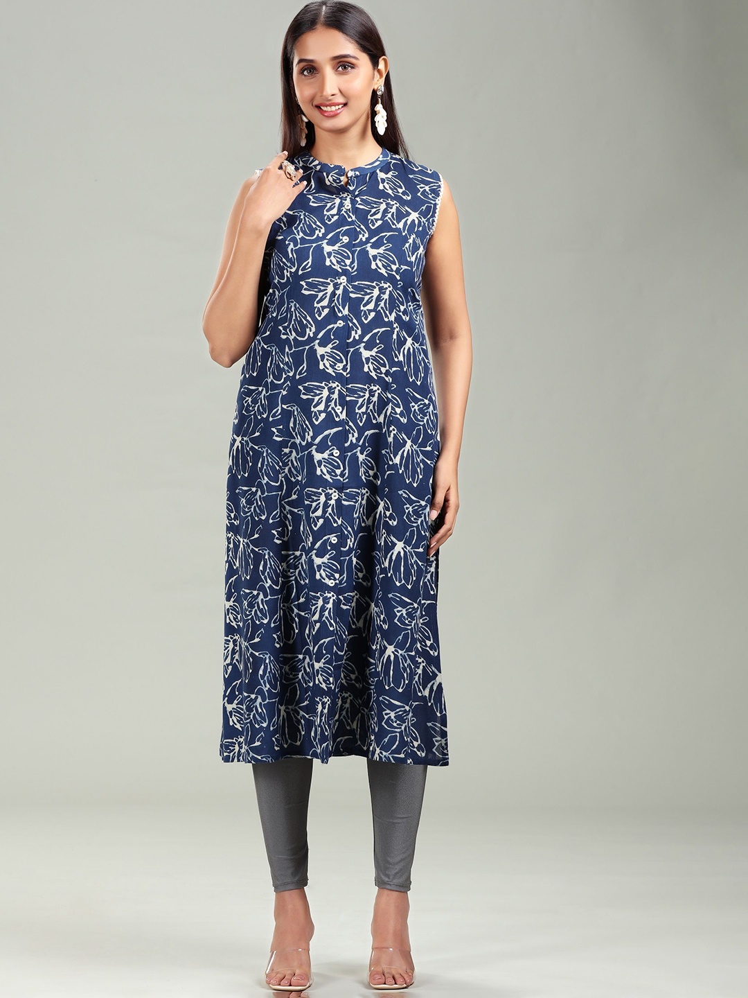 

COTTON CULTURE Floral Printed Mandarin Collar Regular Cotton A-Line Kurta, Blue