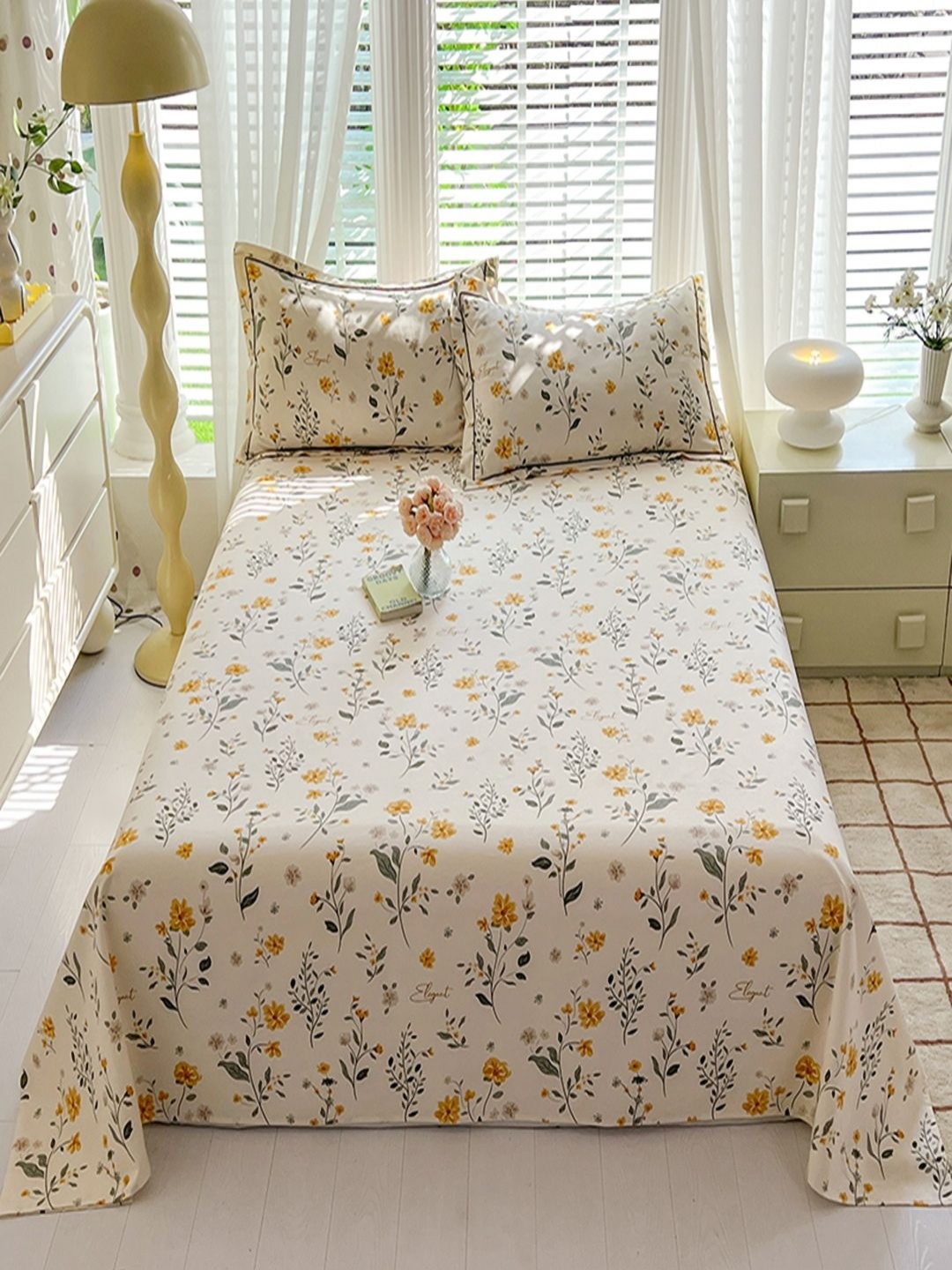 

JC HOME Cream-Coloured Floral Pure Cotton 230 TC Single Bedsheet Set 1.60 m x 2.30 m