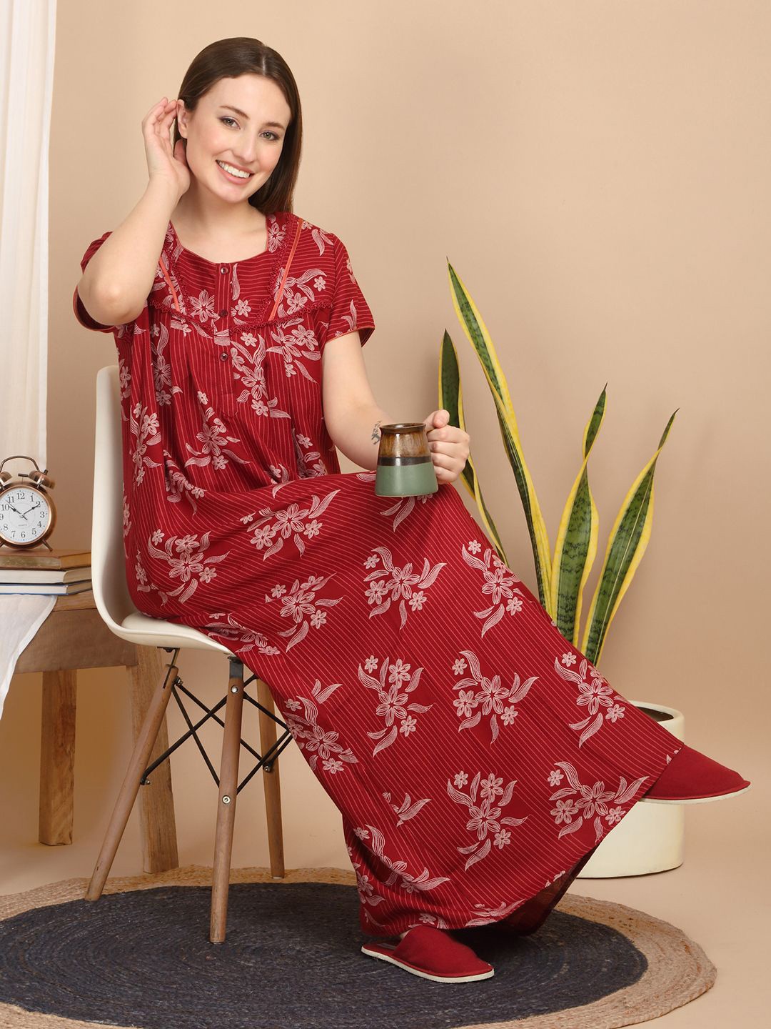 

Sweet Dreams Women Printed Maxi Nightdress, Maroon
